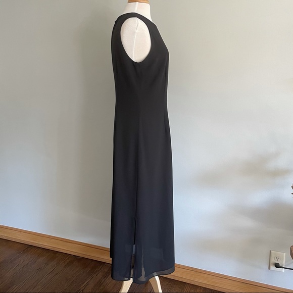 Vintage Sleek Midi Slip Dress - Picture 2 of 9